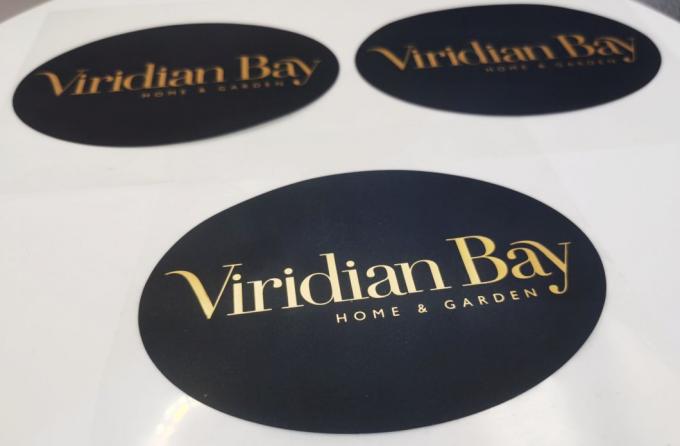 Özel Öldürme Kesim Vinyl Etiketler Parlak Kendine Yapışkan Etiket Rulo 5