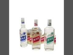 Kendi kendine yapışkan etiket ve şarap şişesi etiketi